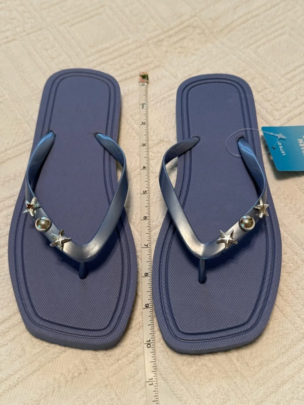 Sandals Flip Flops slip on - size 7/8 medium NEW!  Blue w/silver sea accents - Picture 6 of 10